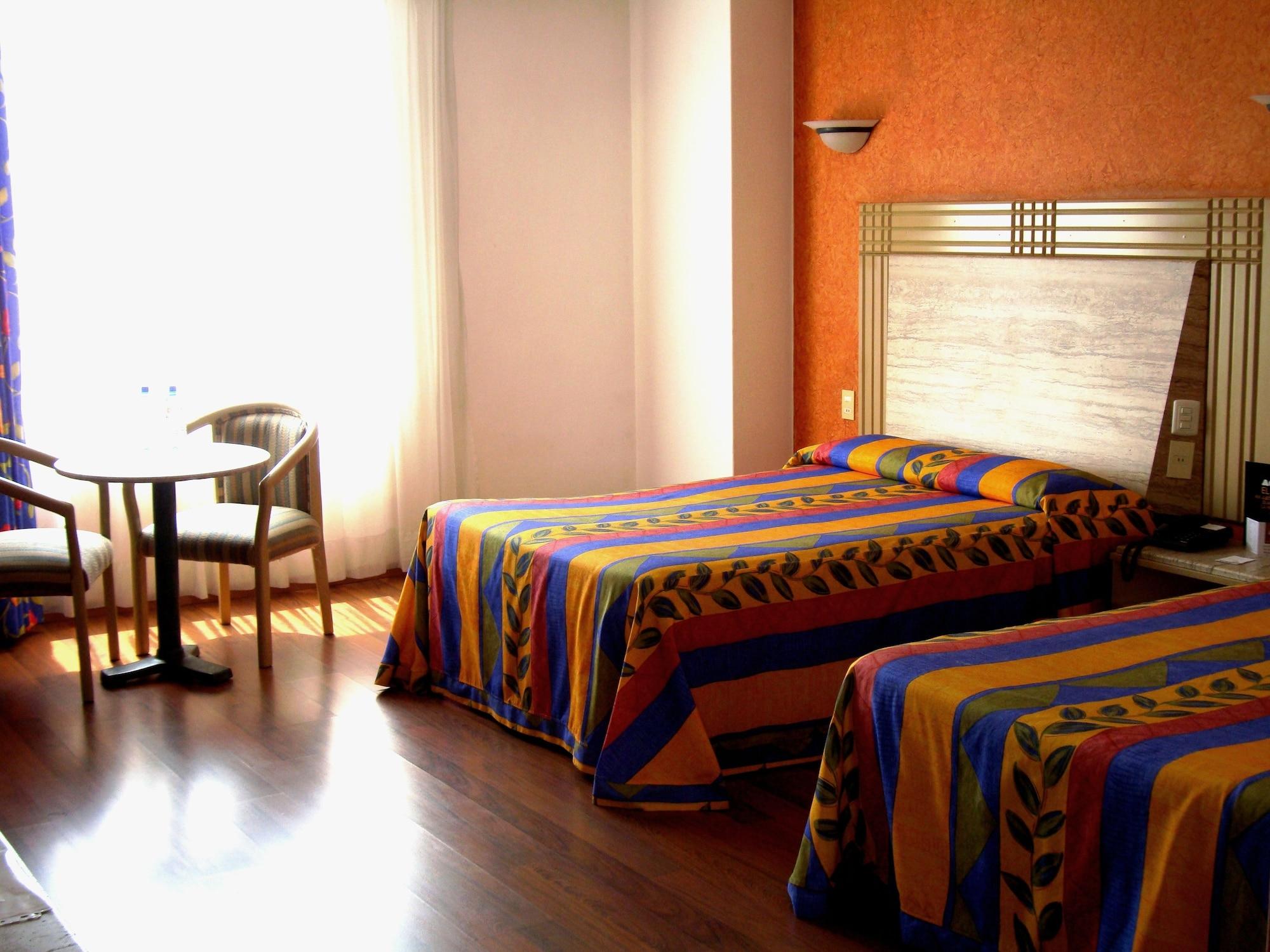 Hotel Cervantes Guadalajara Zewnętrze zdjęcie