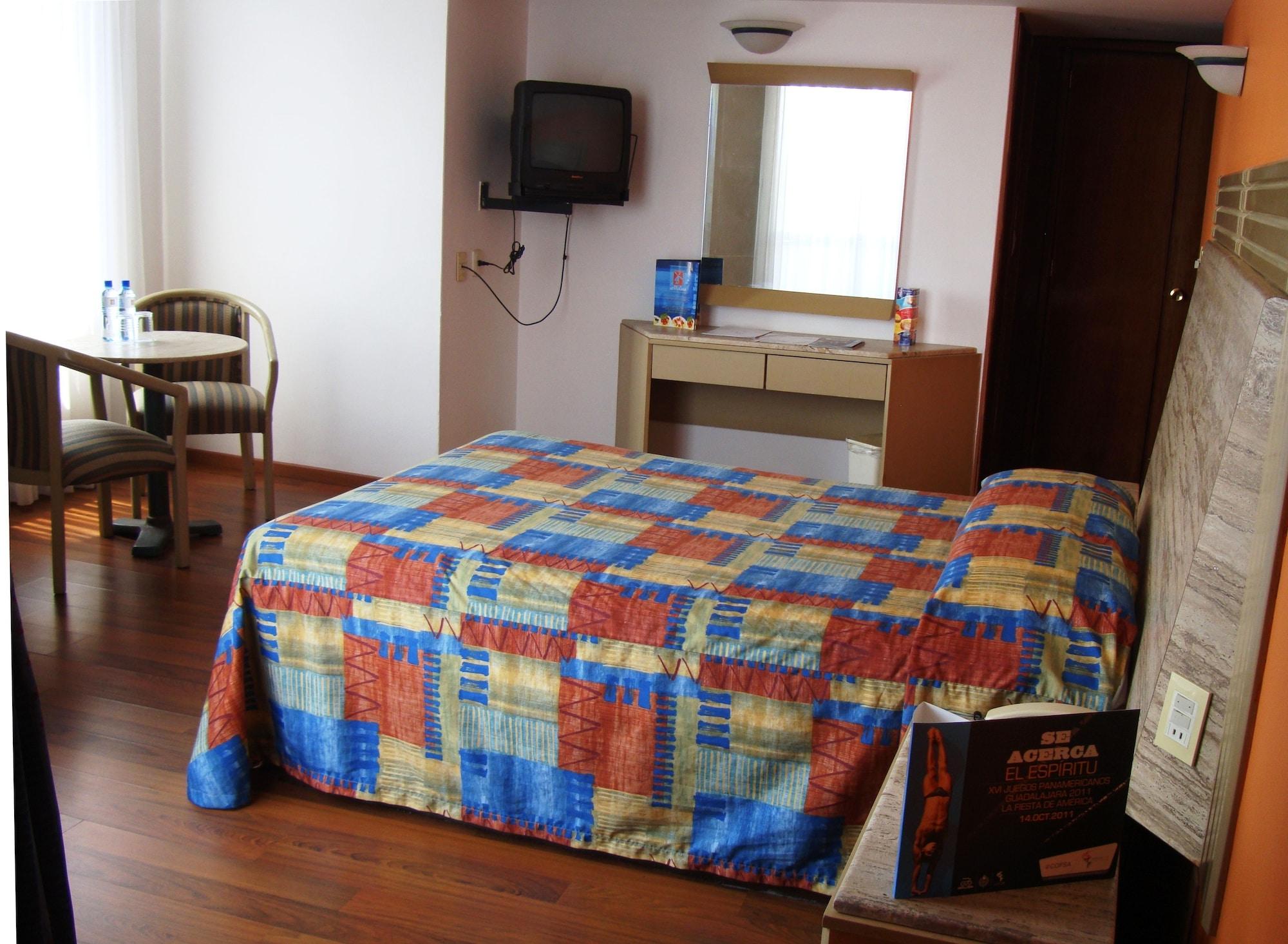 Hotel Cervantes Guadalajara Zewnętrze zdjęcie