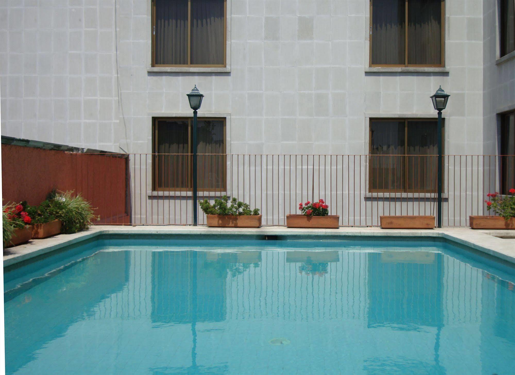 Hotel Cervantes Guadalajara Zewnętrze zdjęcie