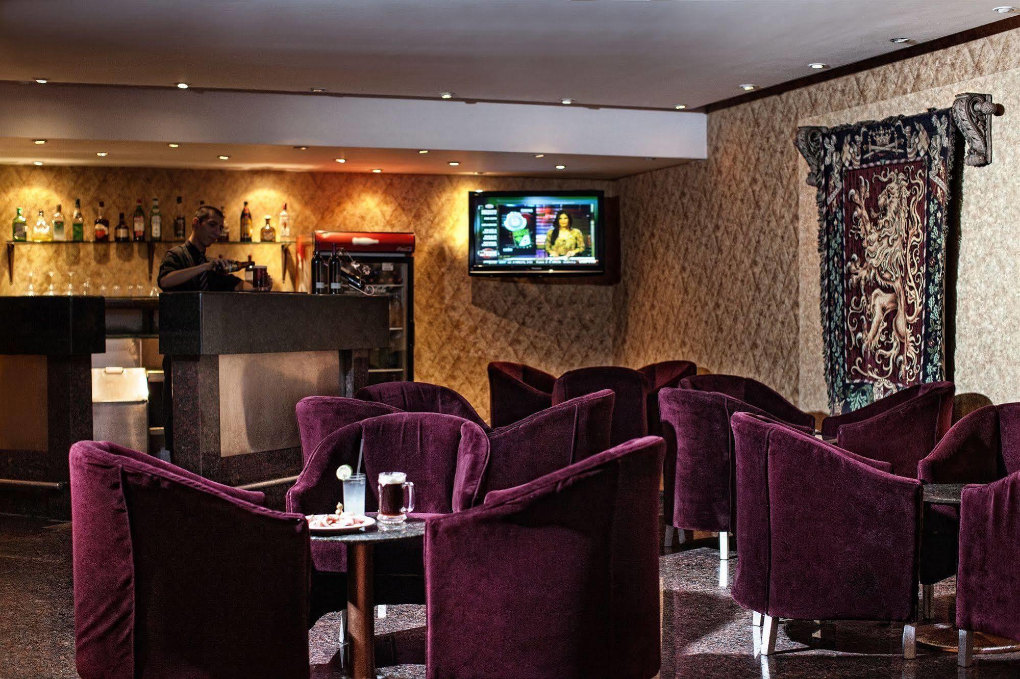 Hotel Cervantes Guadalajara Zewnętrze zdjęcie
